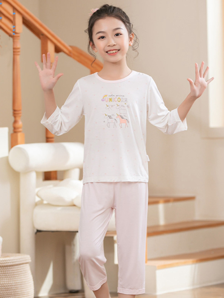 画笔王子新品家居服